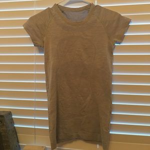Lululemon Athletica Swiftly tech short sleeve